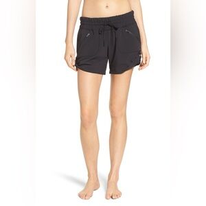 ZELLA Switchback Shorts